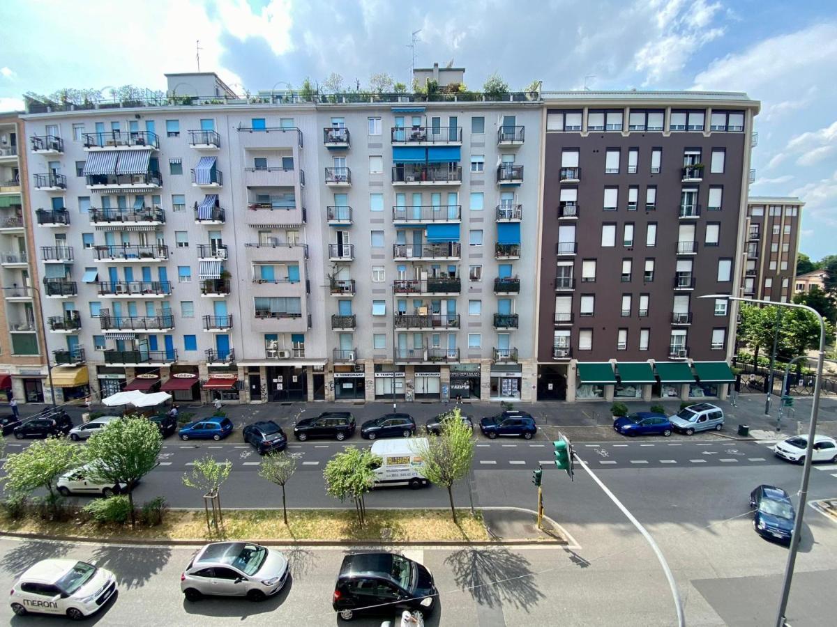 Appartamento Milano V.le Monza a 80 m da MM1 Turro Milão Exterior foto